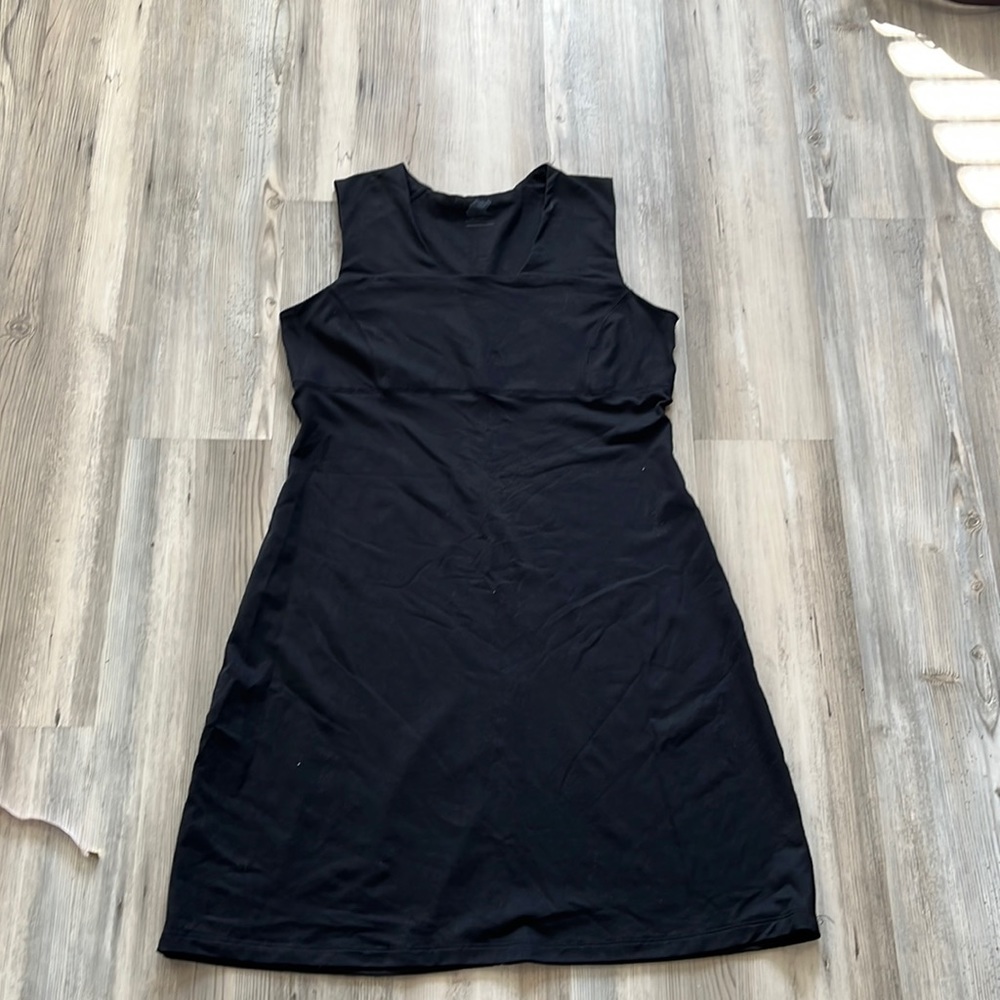 Eastern Mountain Sports Dress size L